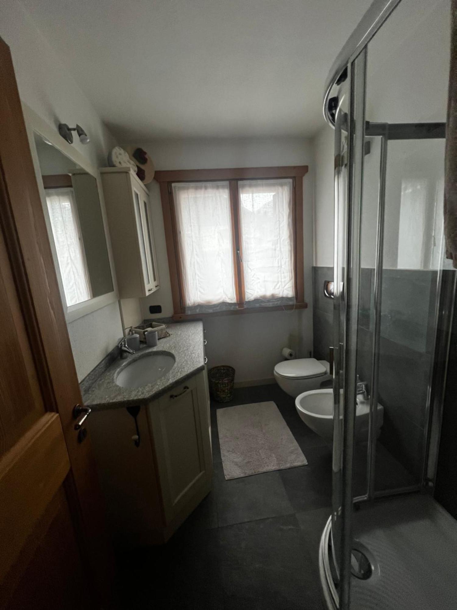 Apartment Incantevole Con Box E Room, Wi-fi, *